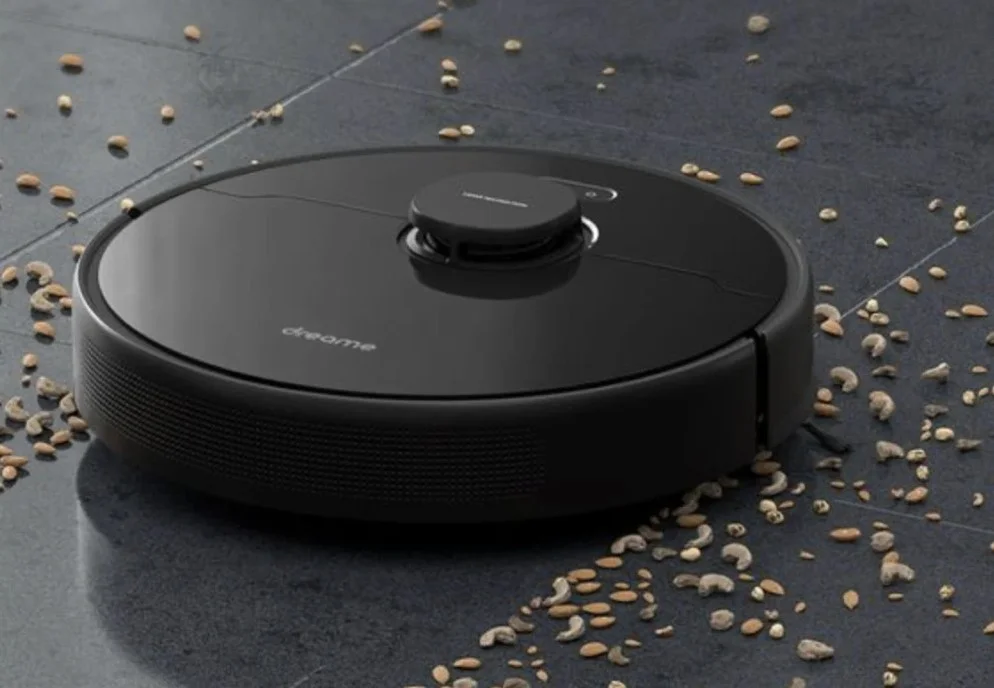 self docking robotic vacuum cleaner